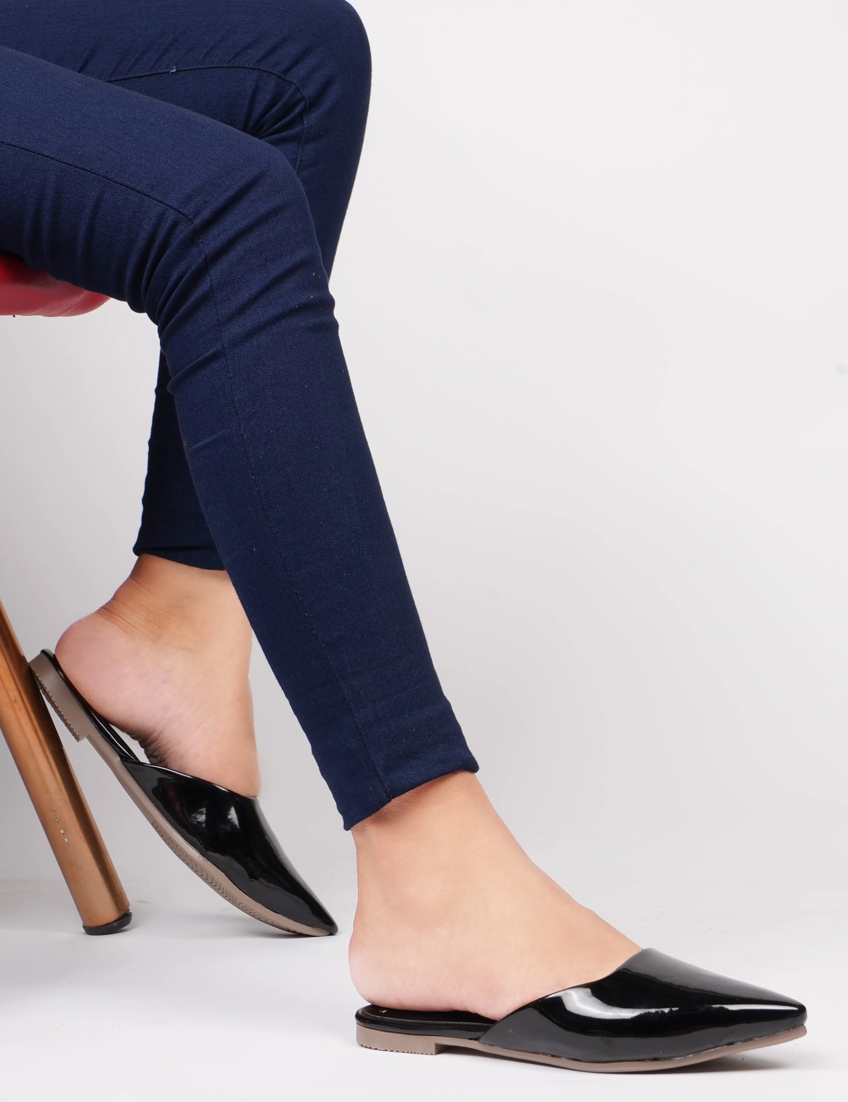 Backopen Bellie Flat Sandal - Image 9