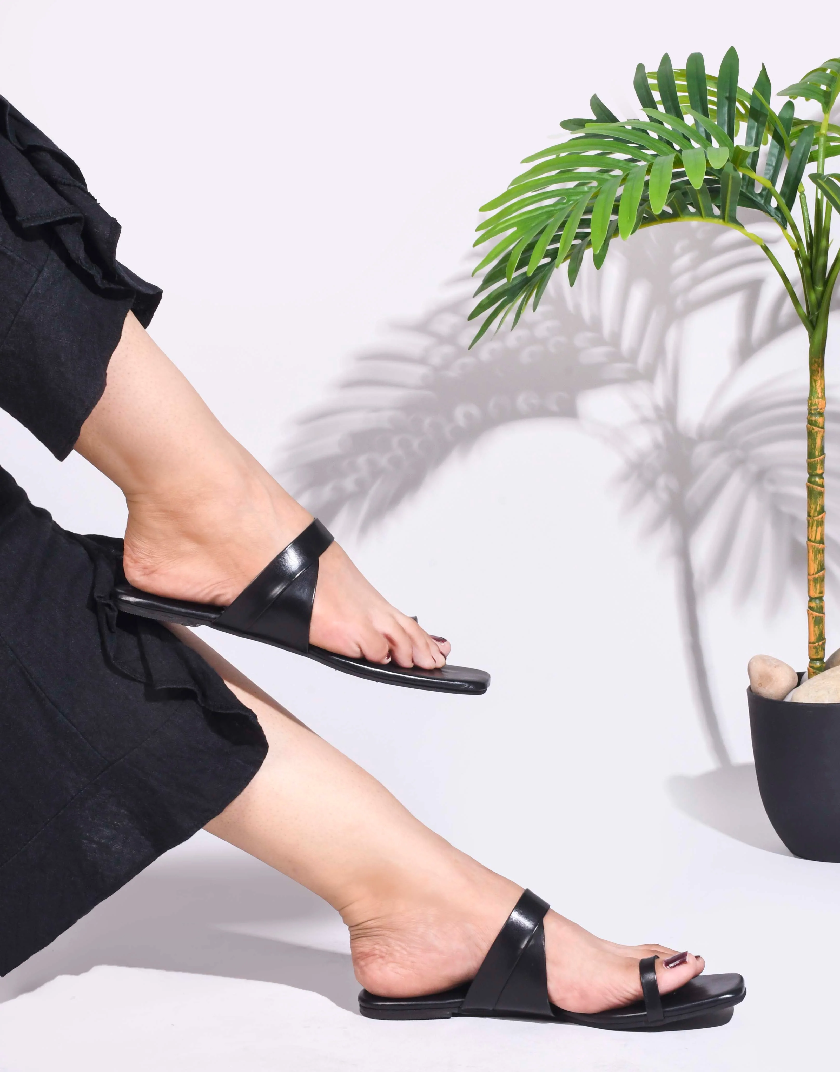 One-Toe Strap Flat - Image 11