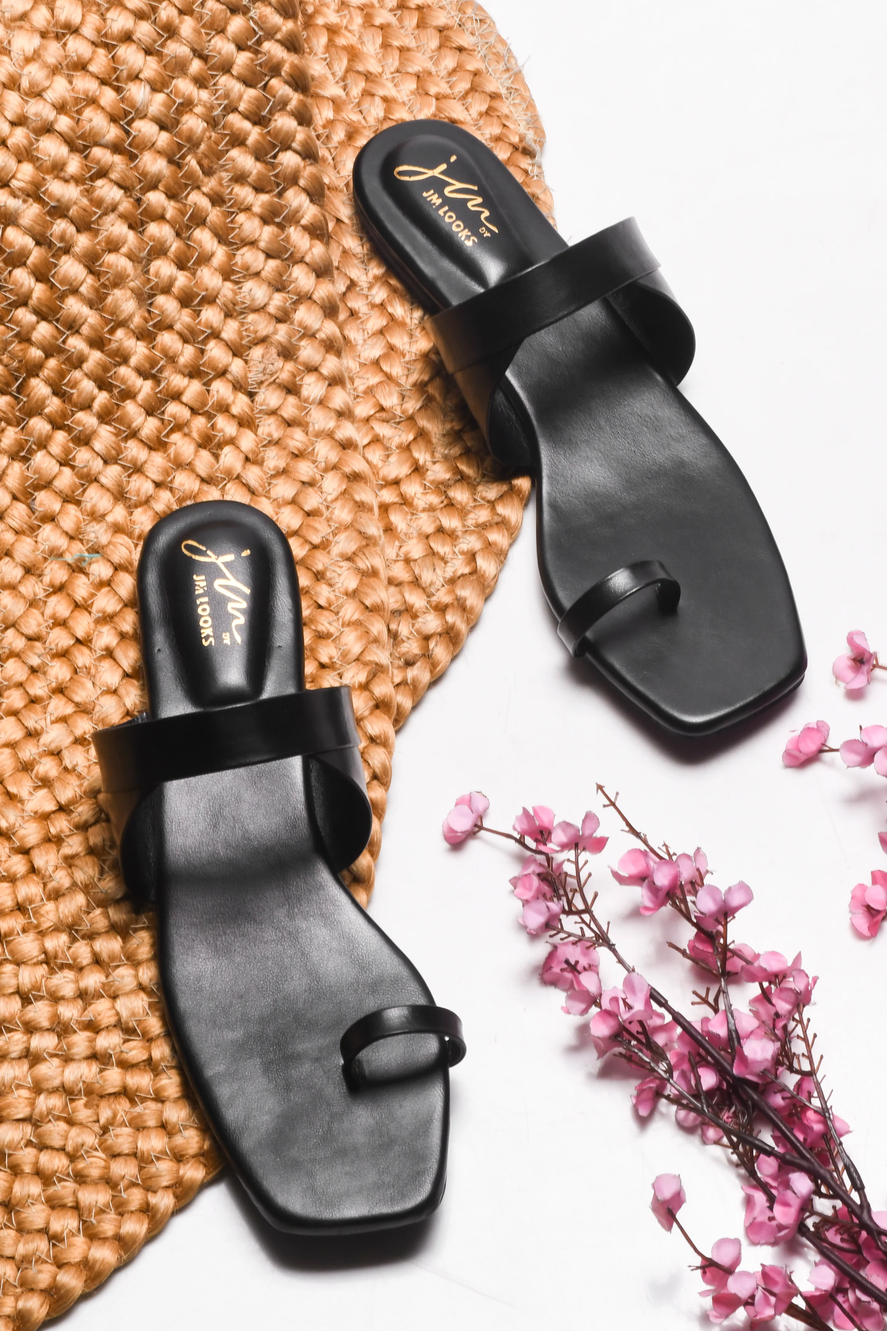 One-Toe Strap Flat - Image 9