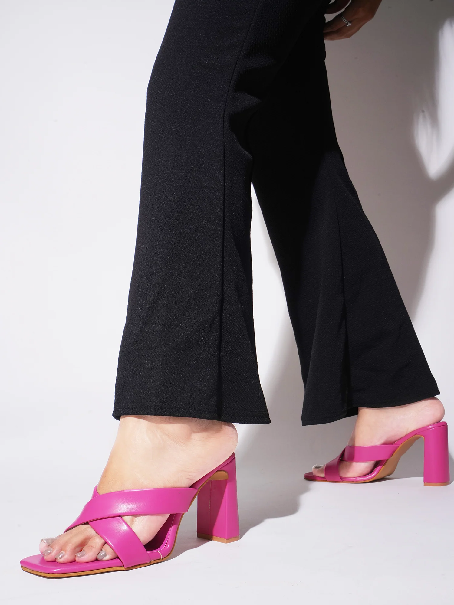 JM Looks Criss-Cross Block Heeled Sandals - Image 22