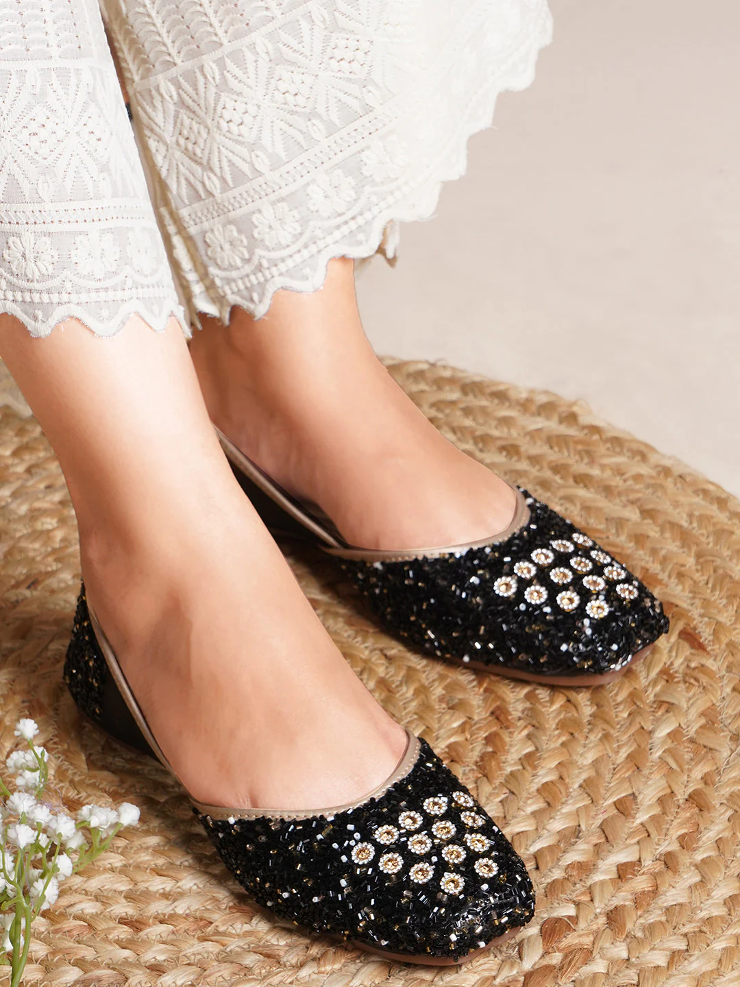 Embellished Square Toe Ethnic Jutti - Image 3