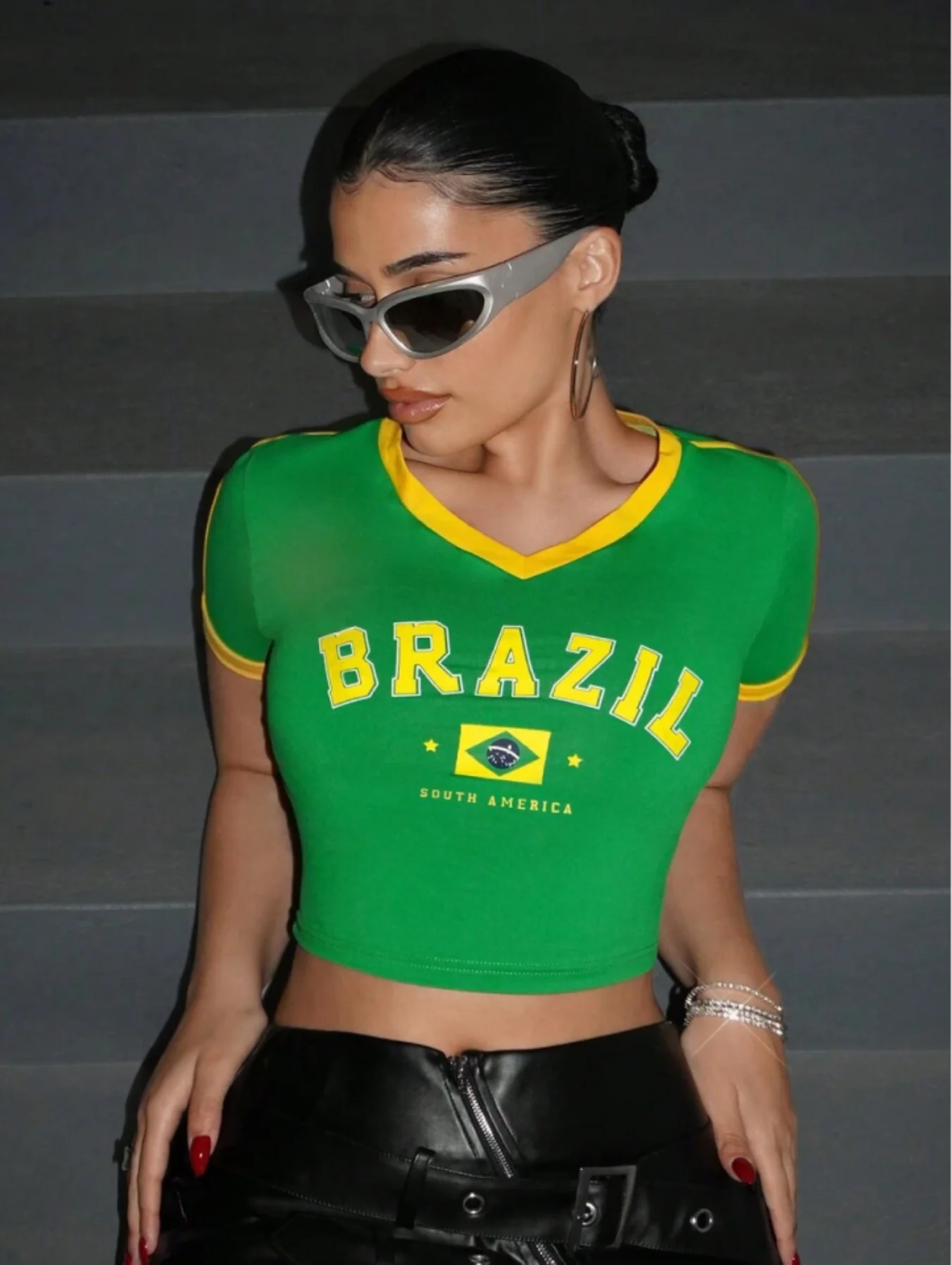 Fitted Cropped T-Shirt With Print - Image 5