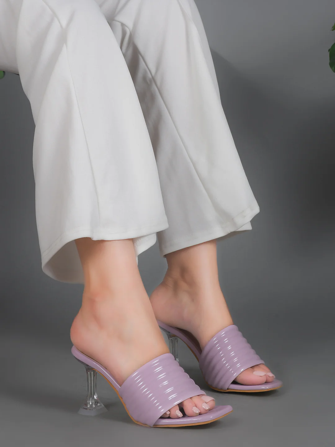 Open-Toe Kitten Heel Sandal - Image 9