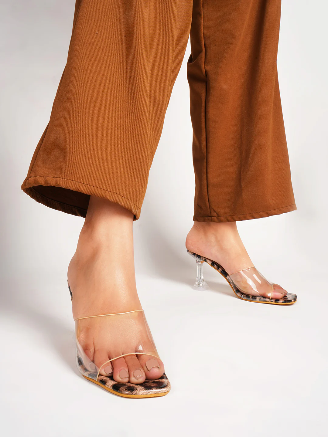 Open-Toe Kitten Heeled Sandals - Image 10