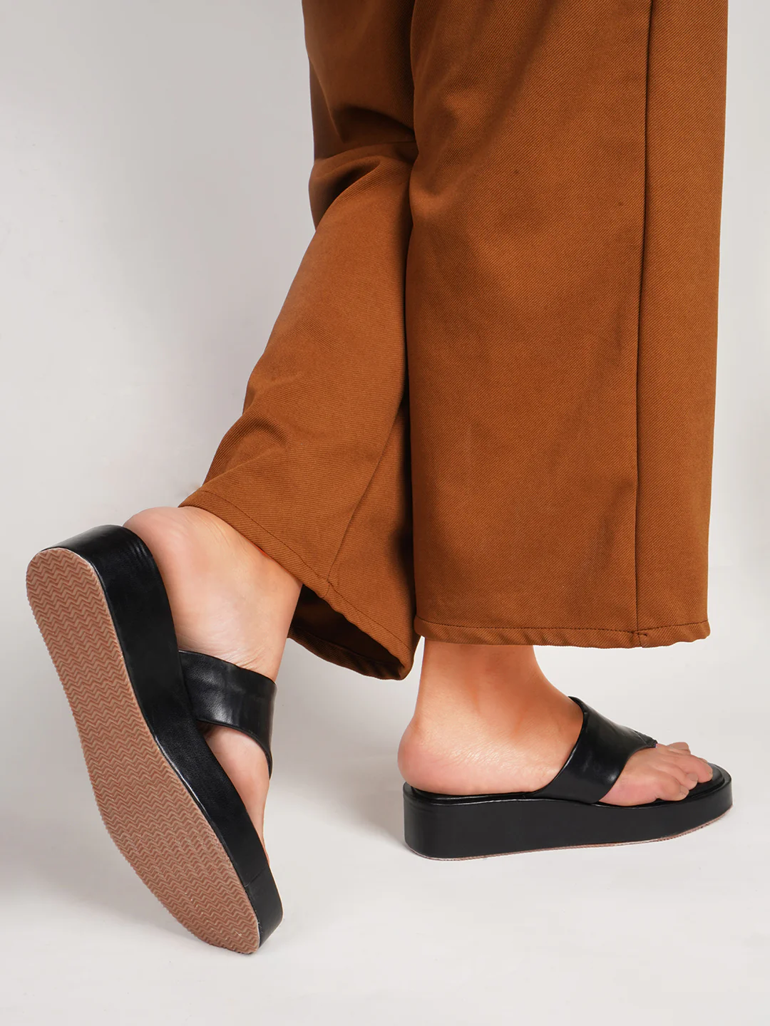 Platform Flats Sandal - Image 14