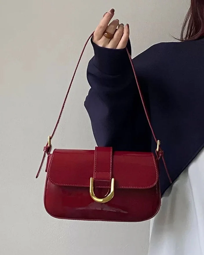 Retro Glossy Baguette Bag - Image 4