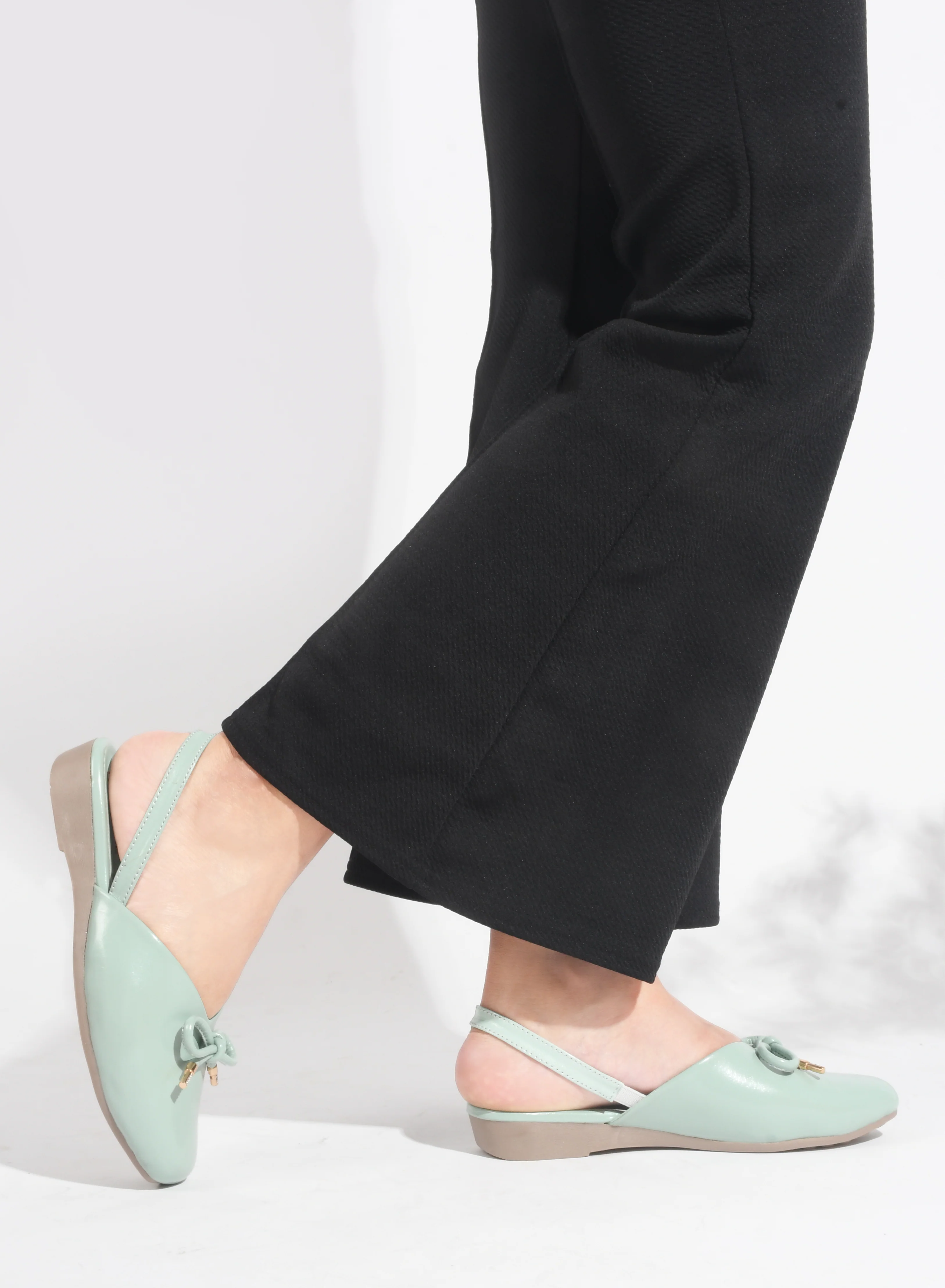 Slingback Bellie Flat Sandal With Bows - Image 15