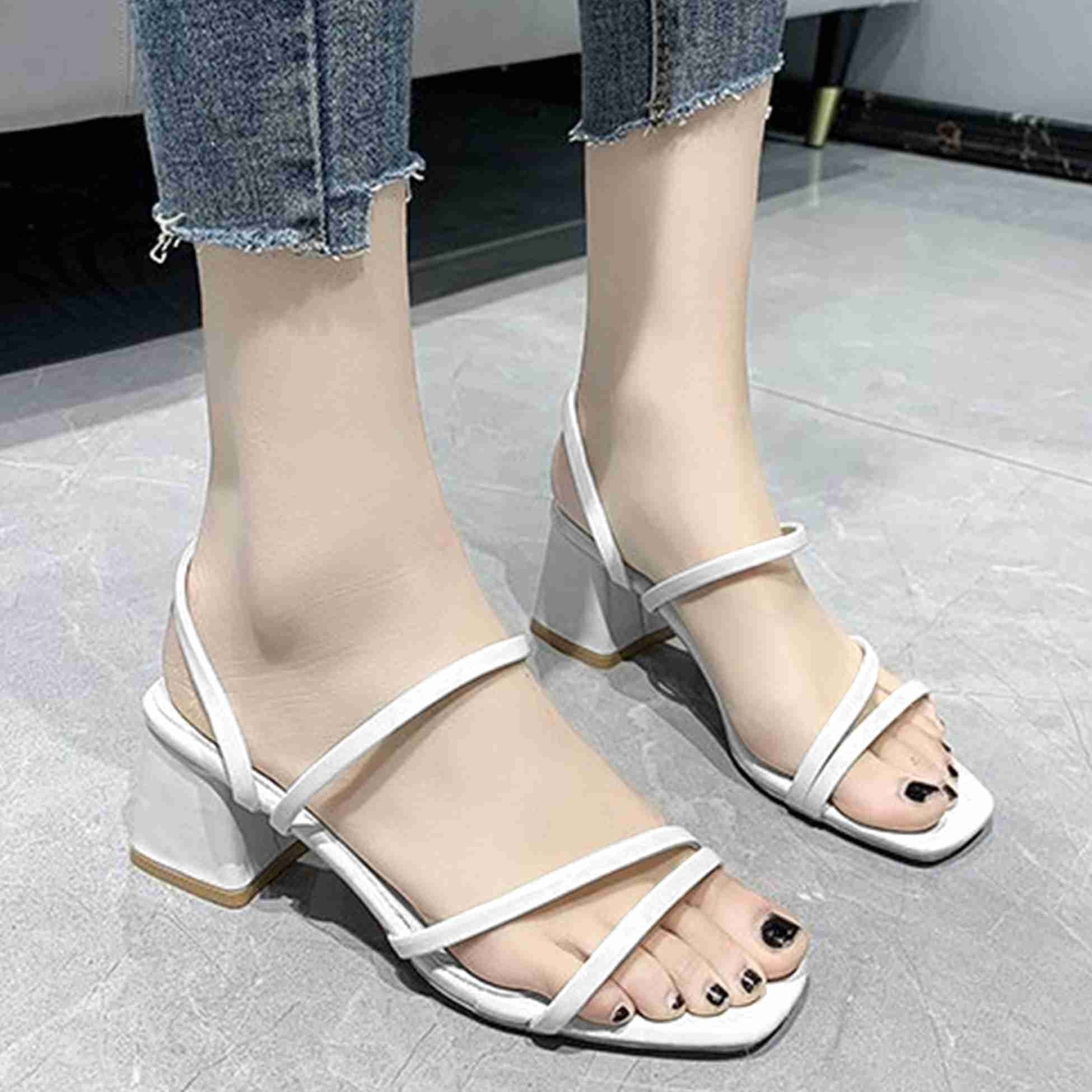 Women Strappy Slingback Chunky Heeled Sandals - Image 13