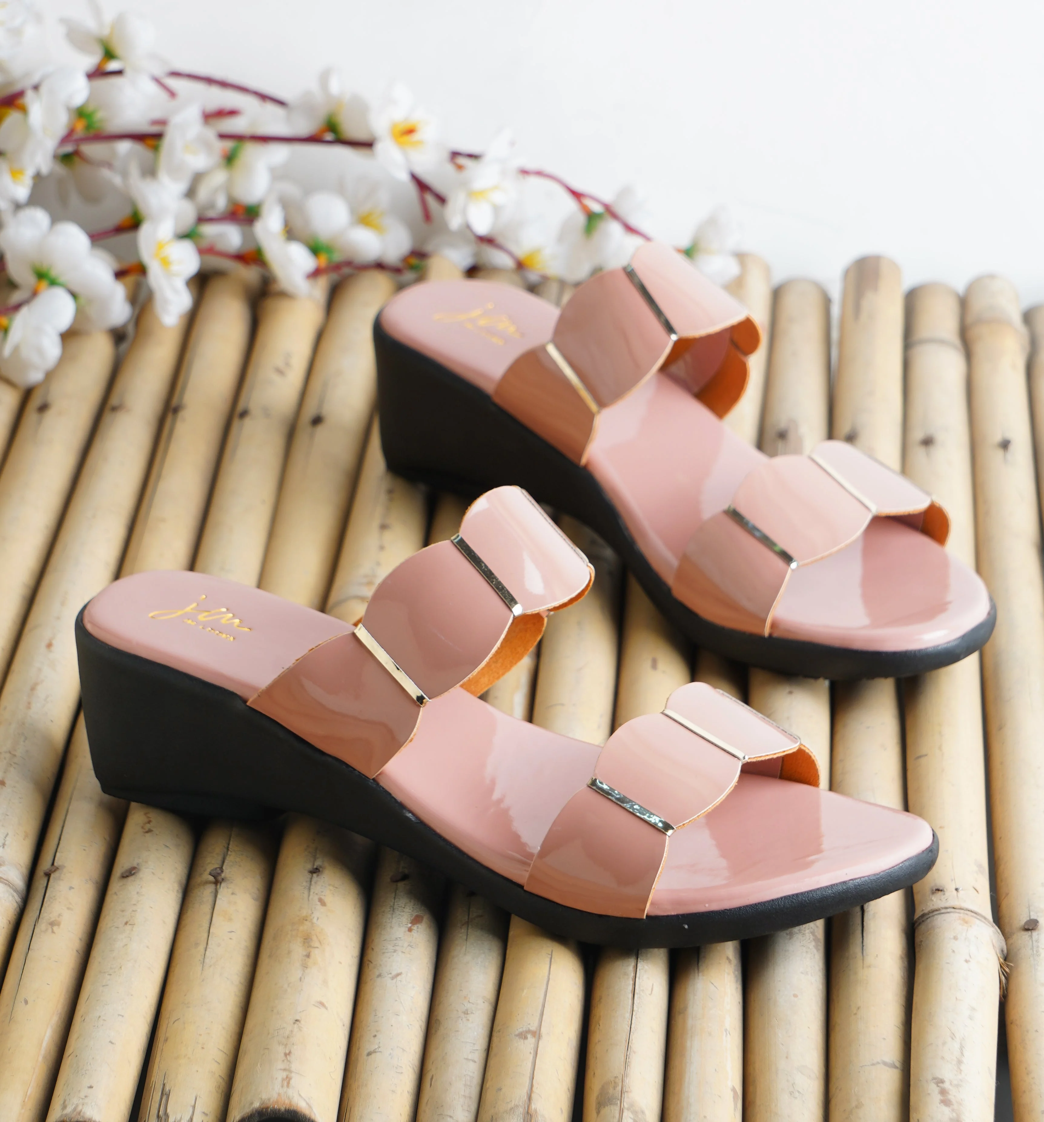 Jm Looks Women's Scalloped Strap Wedge Slides - Image 8